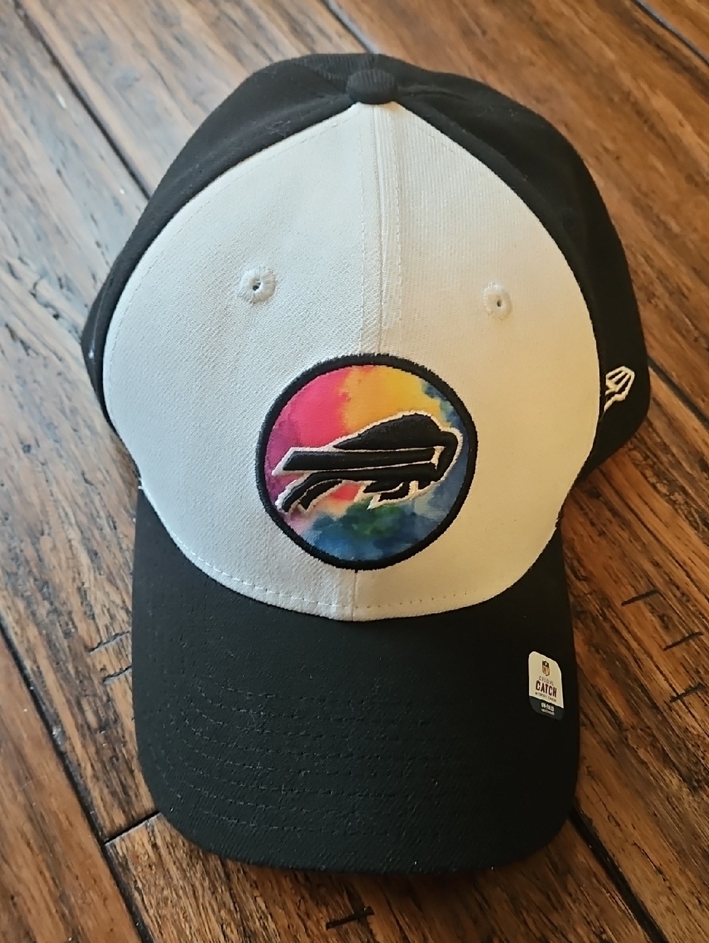NWT Buffalo‎ Bills New Era NFL Black and White Crucial Catch On-Field